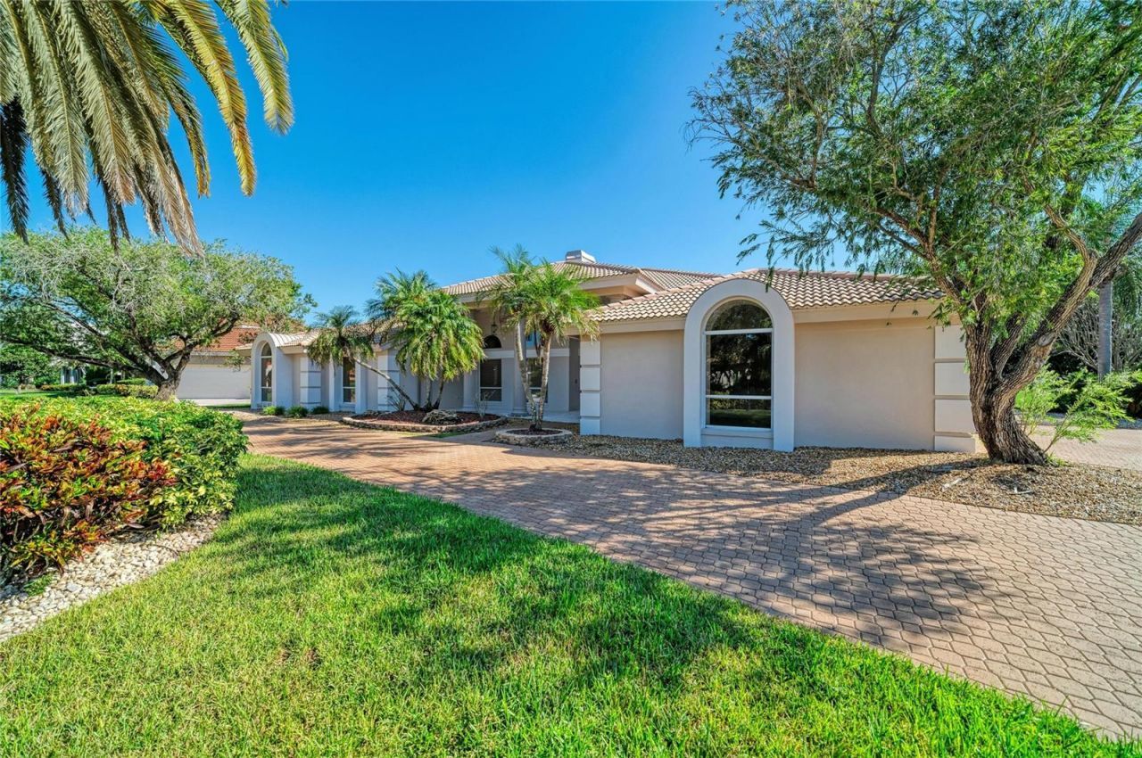 4268 Las Palmas Way, Sarasota, FL 34238 Photo