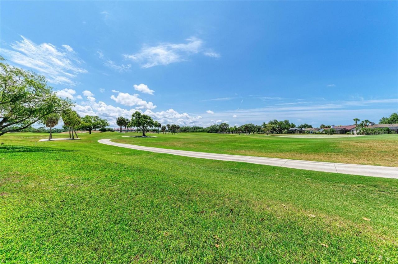 4268 Las Palmas Way, Sarasota, FL 34238 Photo