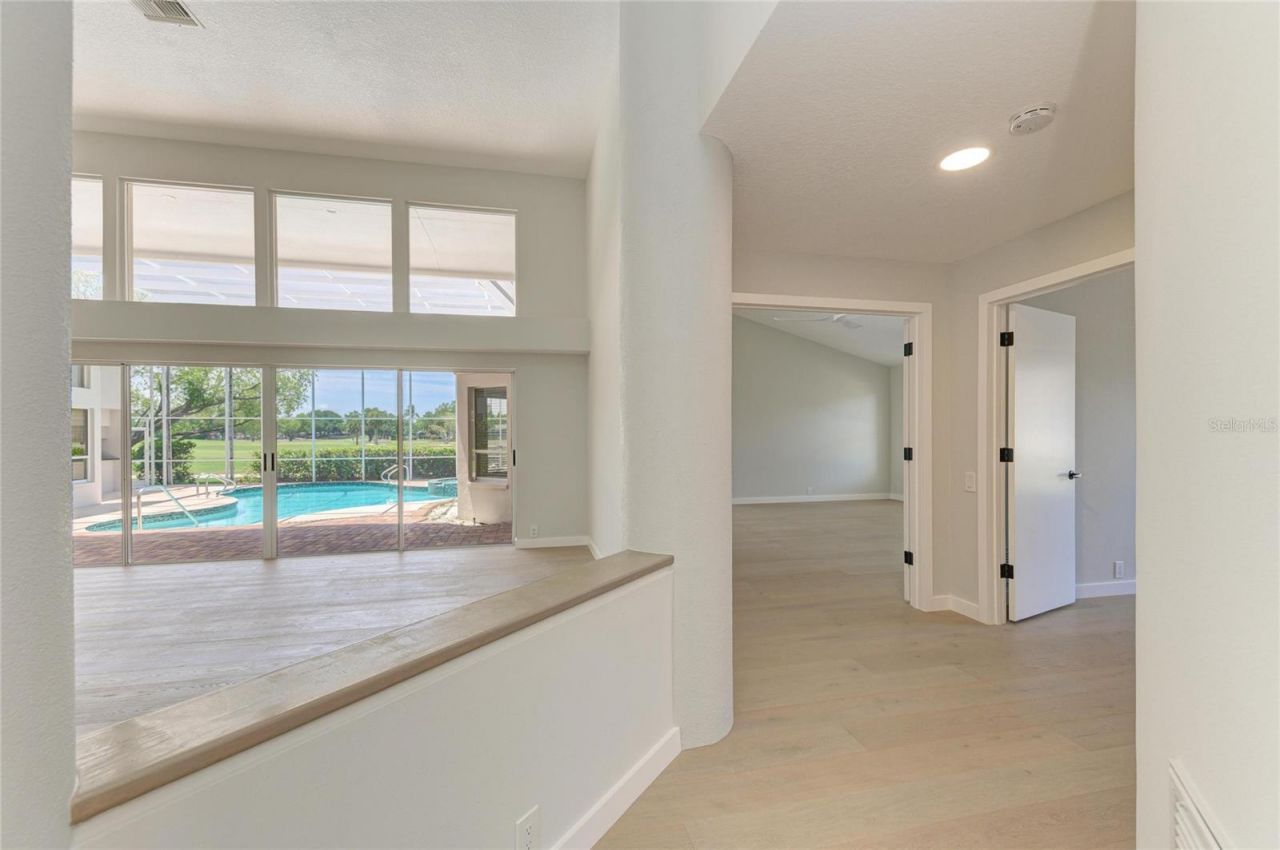 4268 Las Palmas Way, Sarasota, FL 34238 Photo