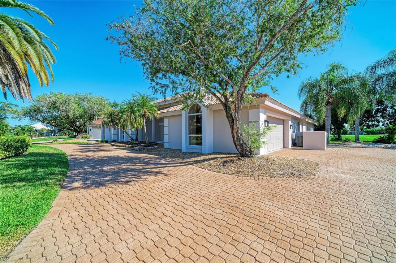 4268 Las Palmas Way, Sarasota, FL 34238 Photo