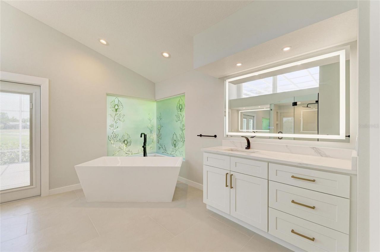 4268 Las Palmas Way, Sarasota, FL 34238 Photo