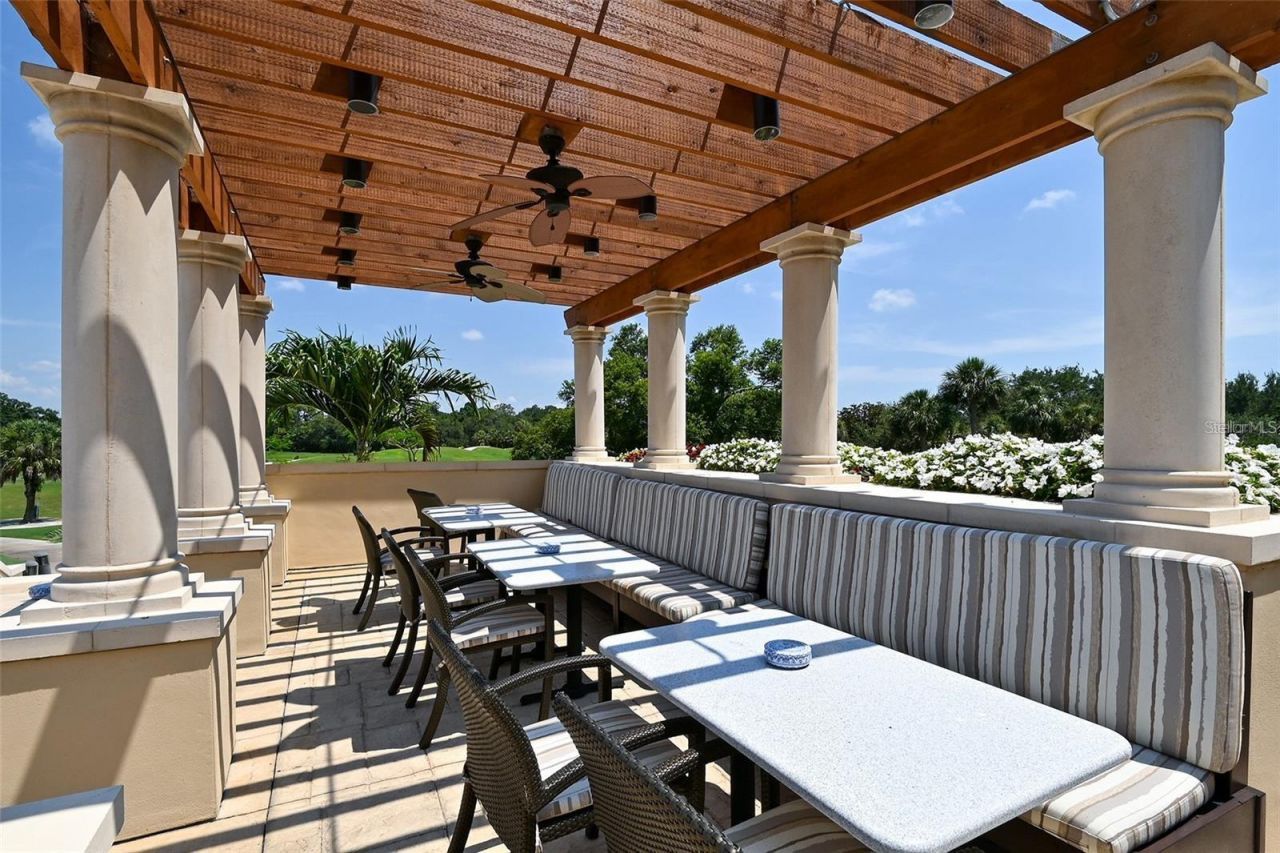 4268 Las Palmas Way, Sarasota, FL 34238 Photo