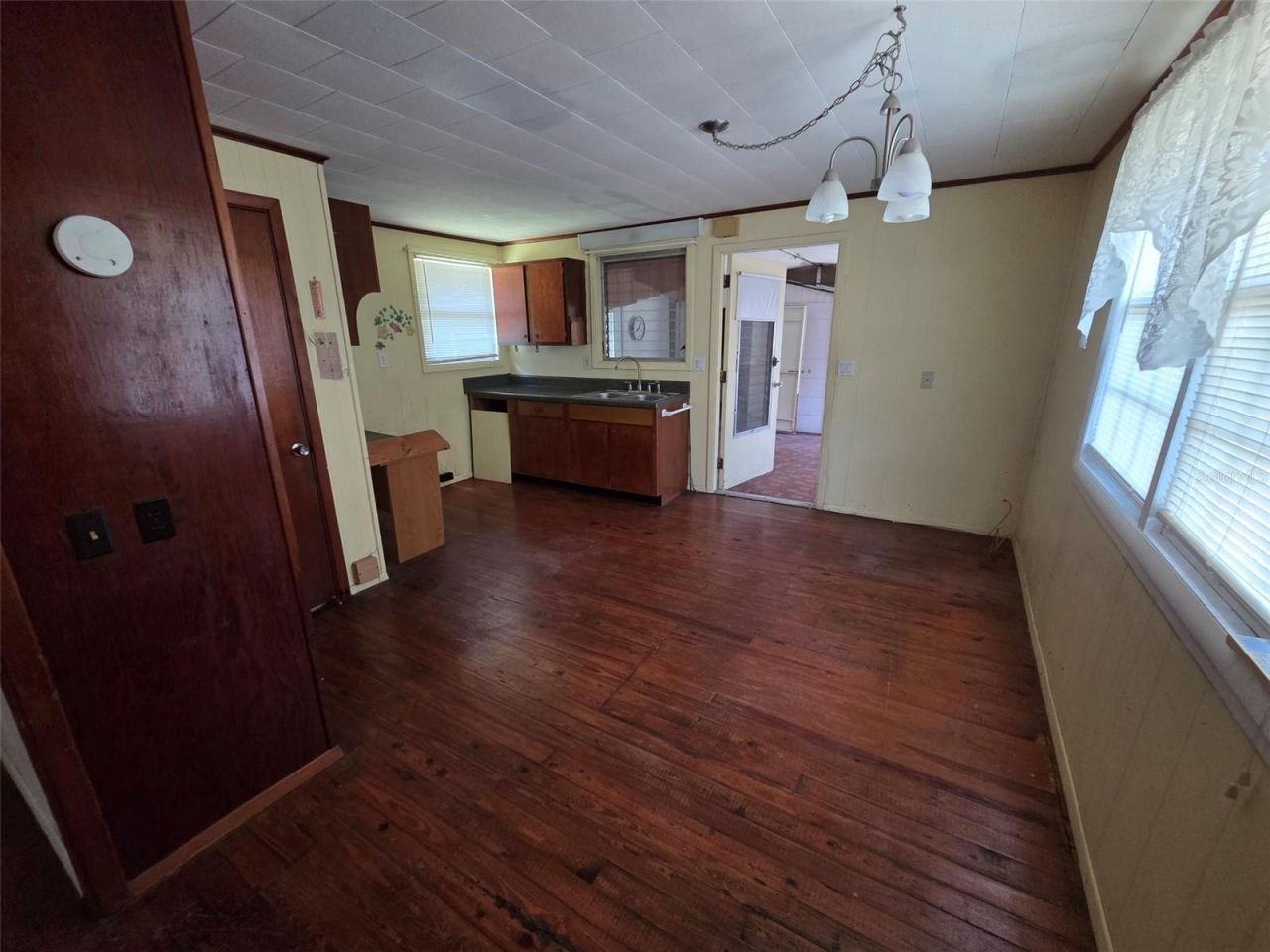 4534 Seaberg Road , Zephyrhills, FL 33541 Photo