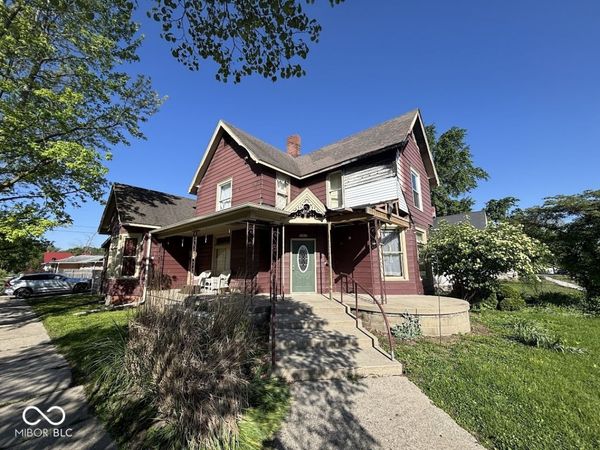 100 N College Street , Colfax, IN 46035