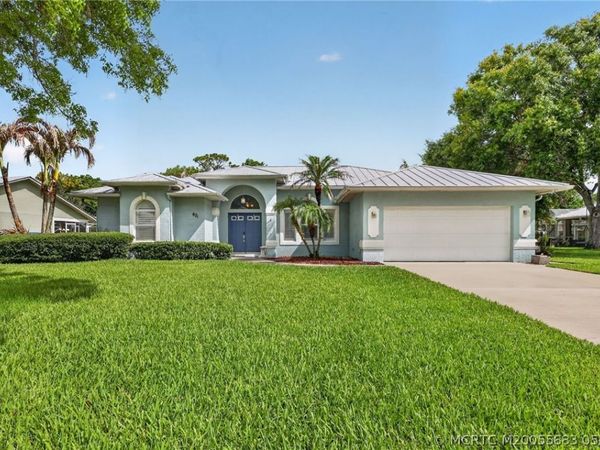 671 SE Pin Oak Terrace, Stuart, FL 34997