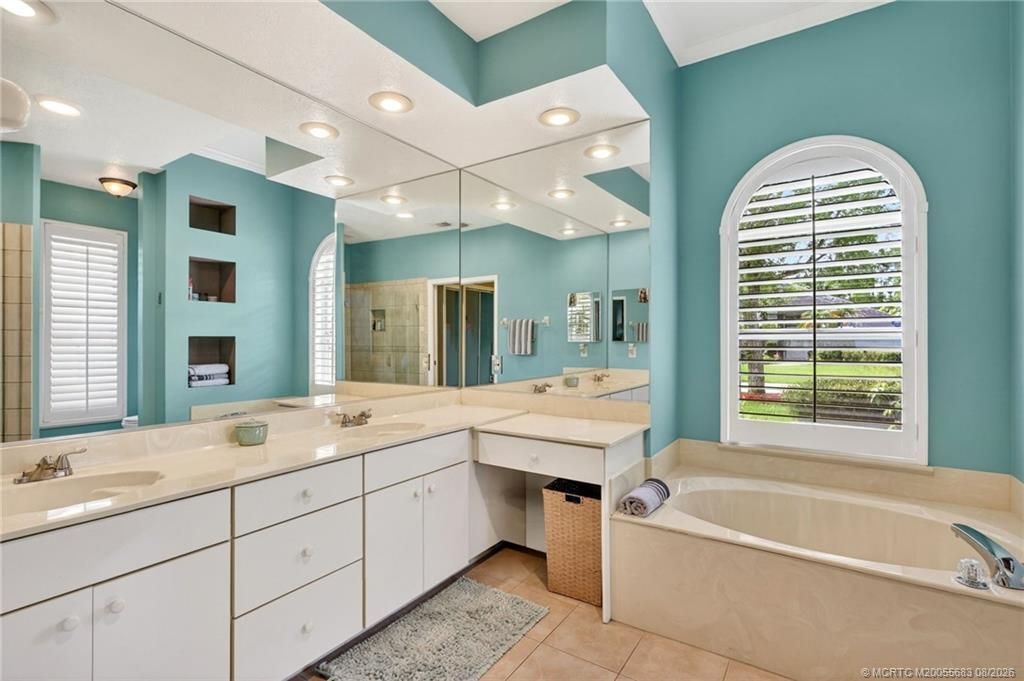 671 SE Pin Oak Terrace, Stuart, FL 34997 Photo
