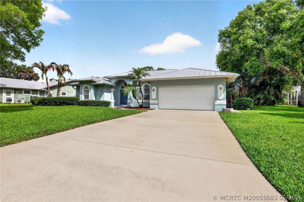 671 SE Pin Oak Terrace, Stuart, FL 34997 Photo