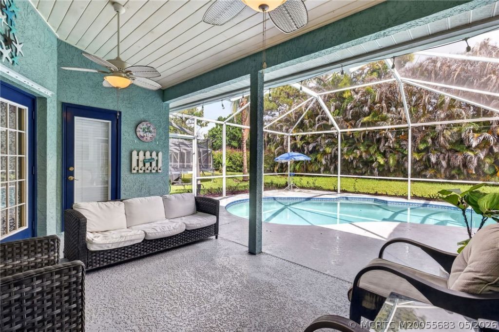 671 SE Pin Oak Terrace, Stuart, FL 34997 Photo