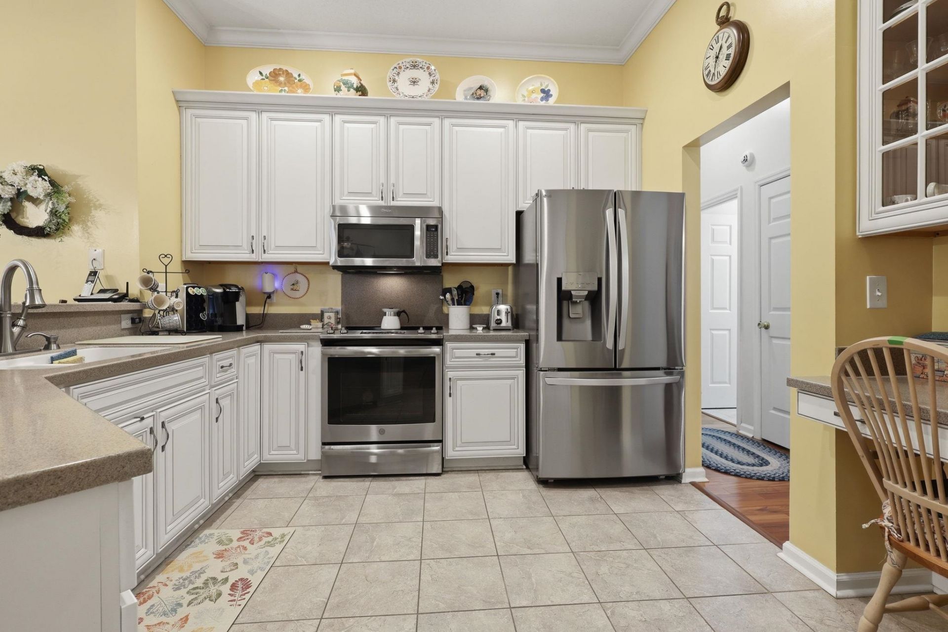 1654 Sedgefield Dr. Photo 12
