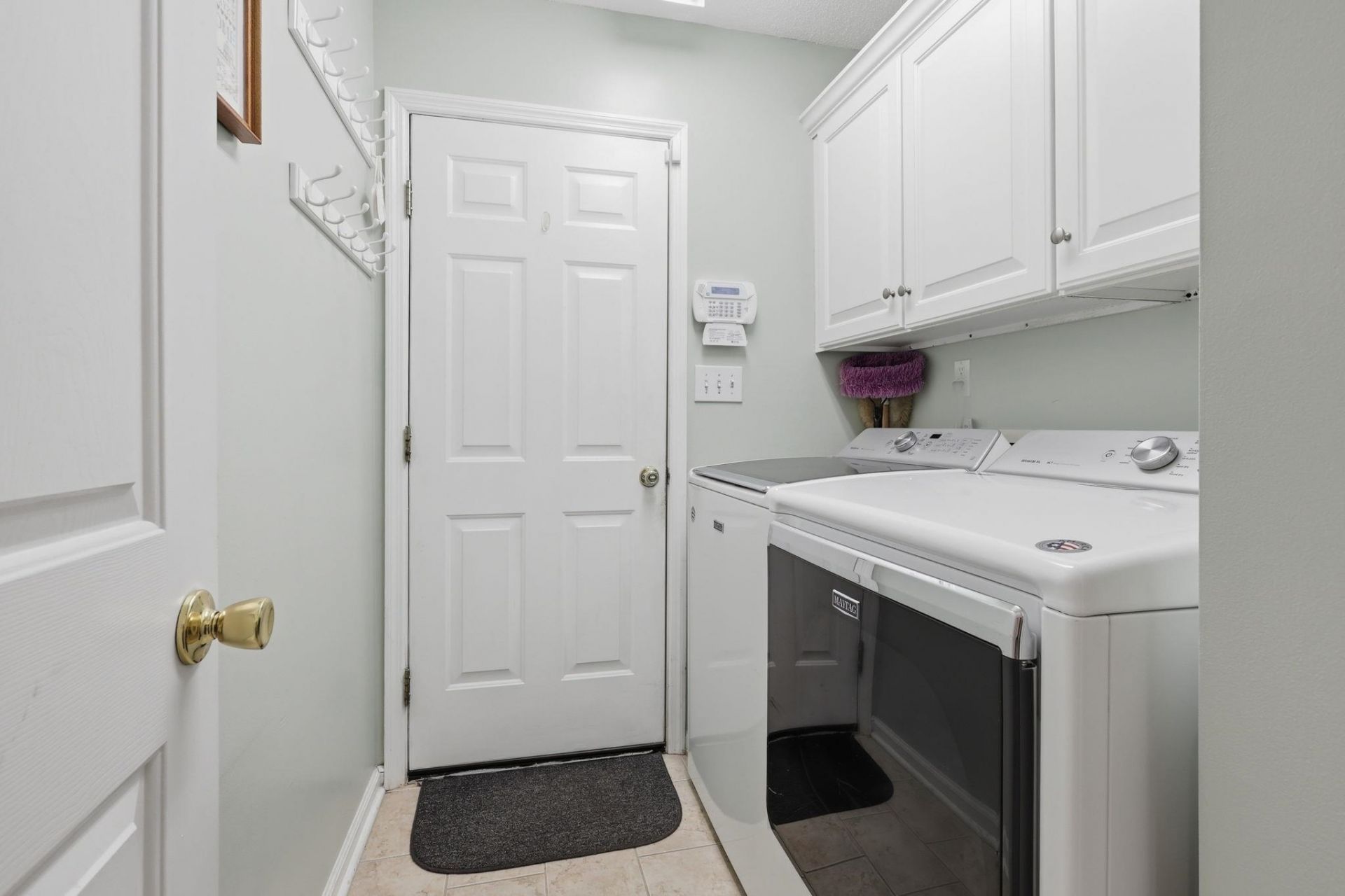 1654 Sedgefield Dr. Photo 21