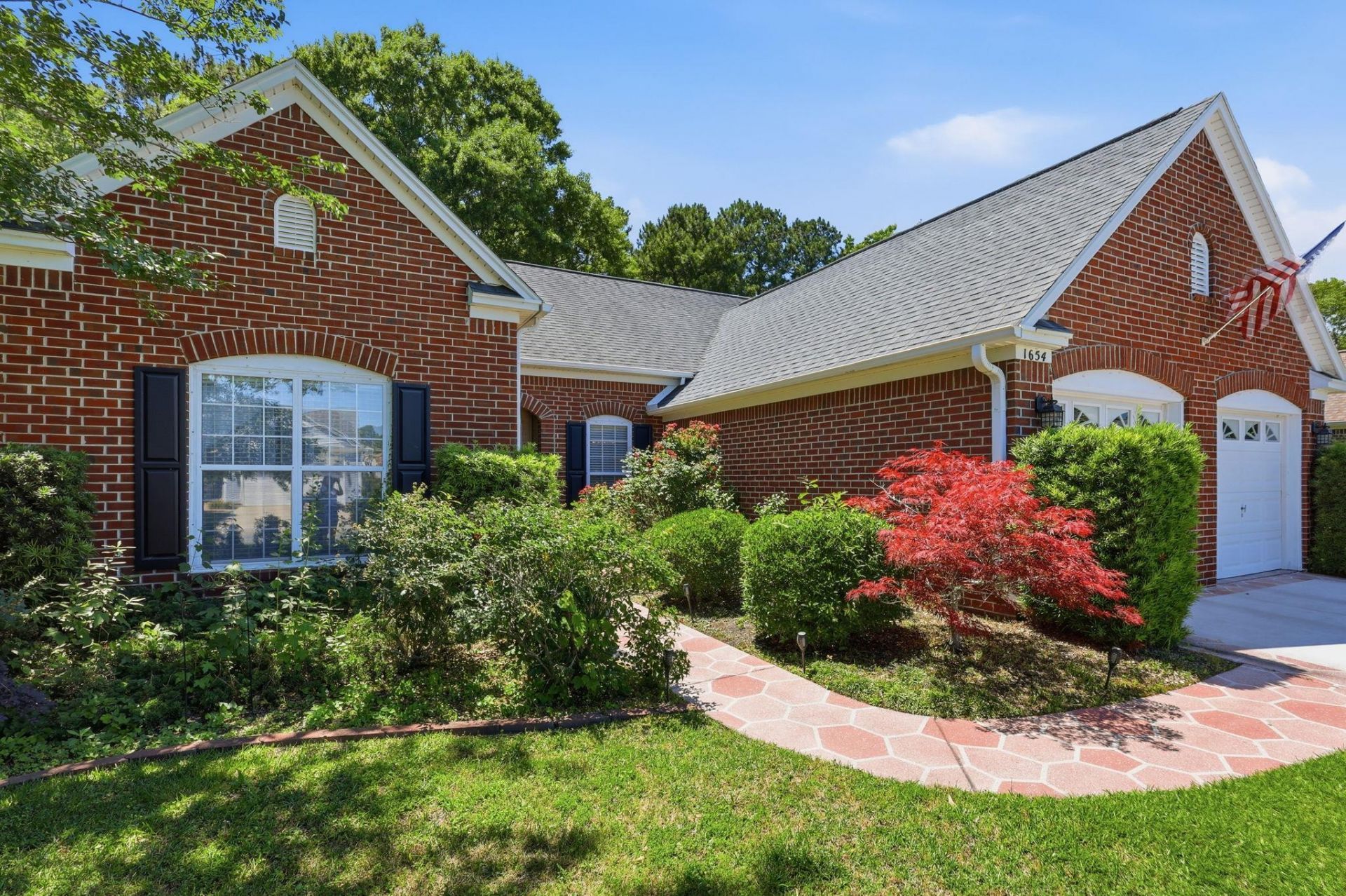 1654 Sedgefield Dr. Photo 49