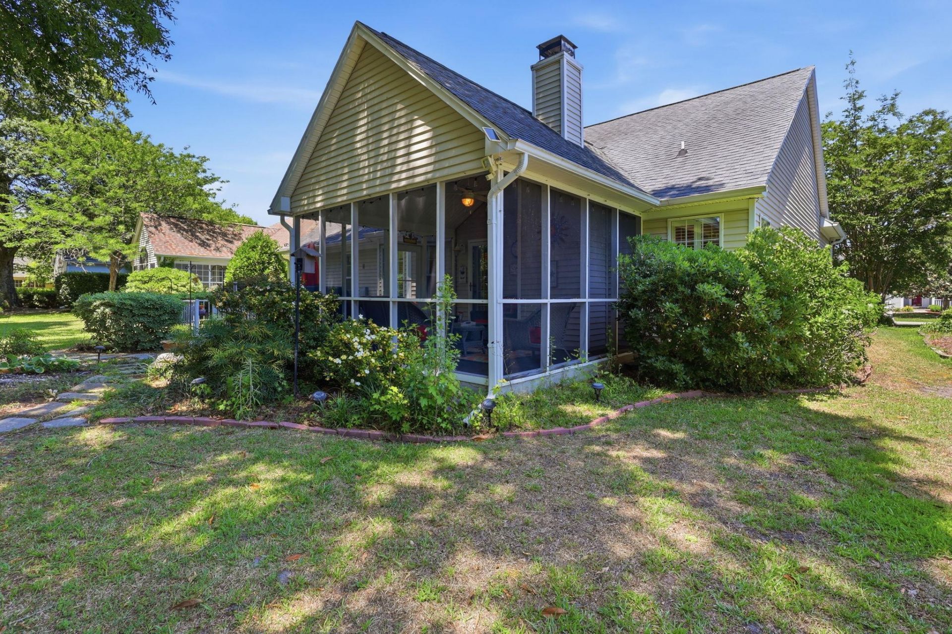 1654 Sedgefield Dr. Photo 51