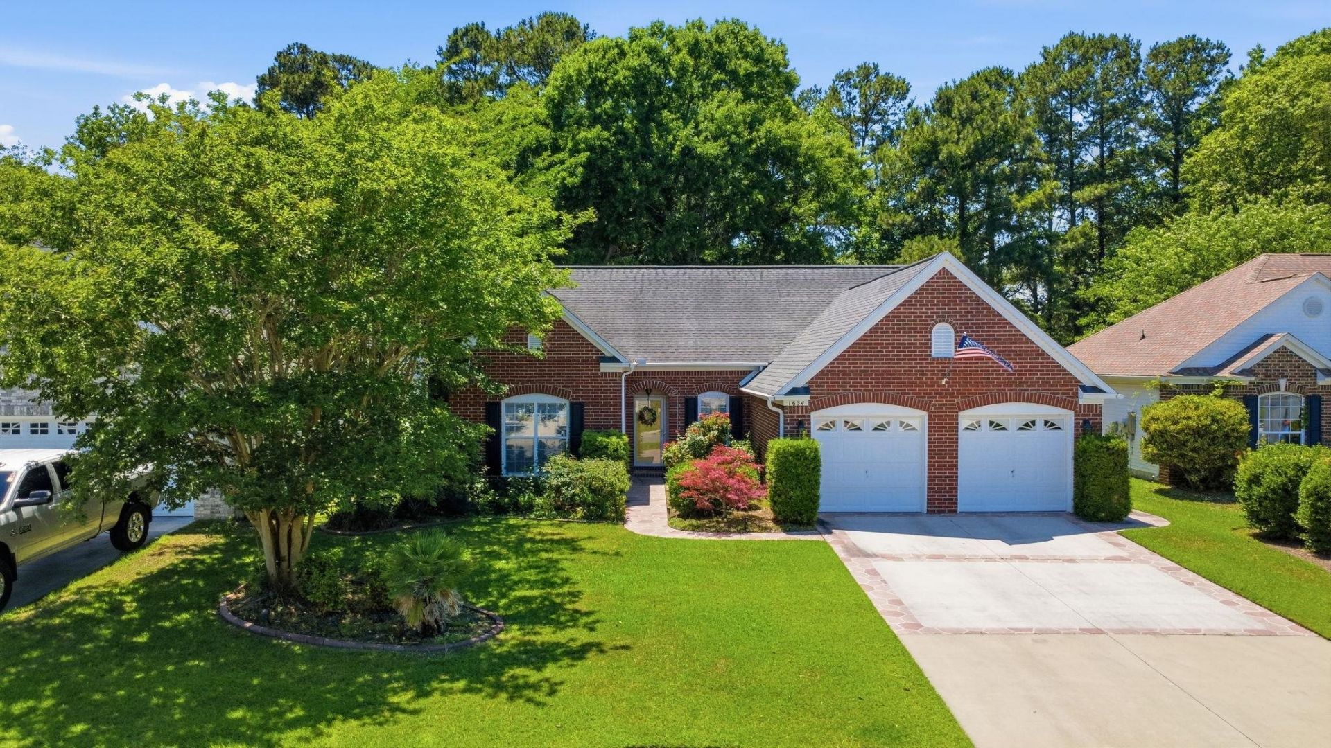 1654 Sedgefield Dr. Photo 52