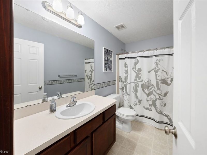 4642 Crossing Trail, Lorain, OH 44053 Photo 23