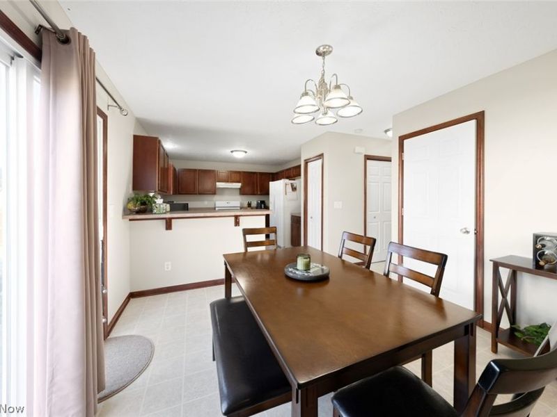 4642 Crossing Trail, Lorain, OH 44053 Photo 8