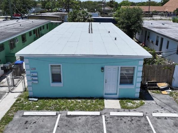 633 NW 15th Terrace, Fort Lauderdale, FL 33311