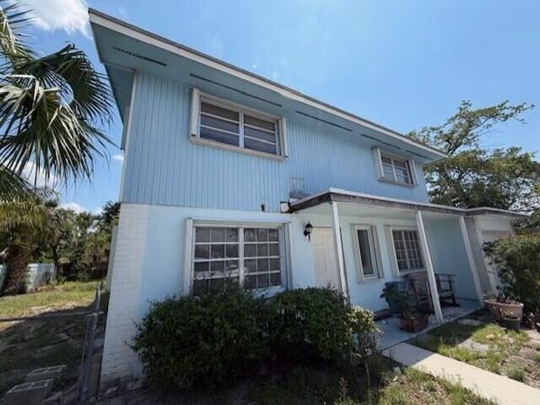 5834 Forest Hill Boulevard, West Palm Beach, FL 33415