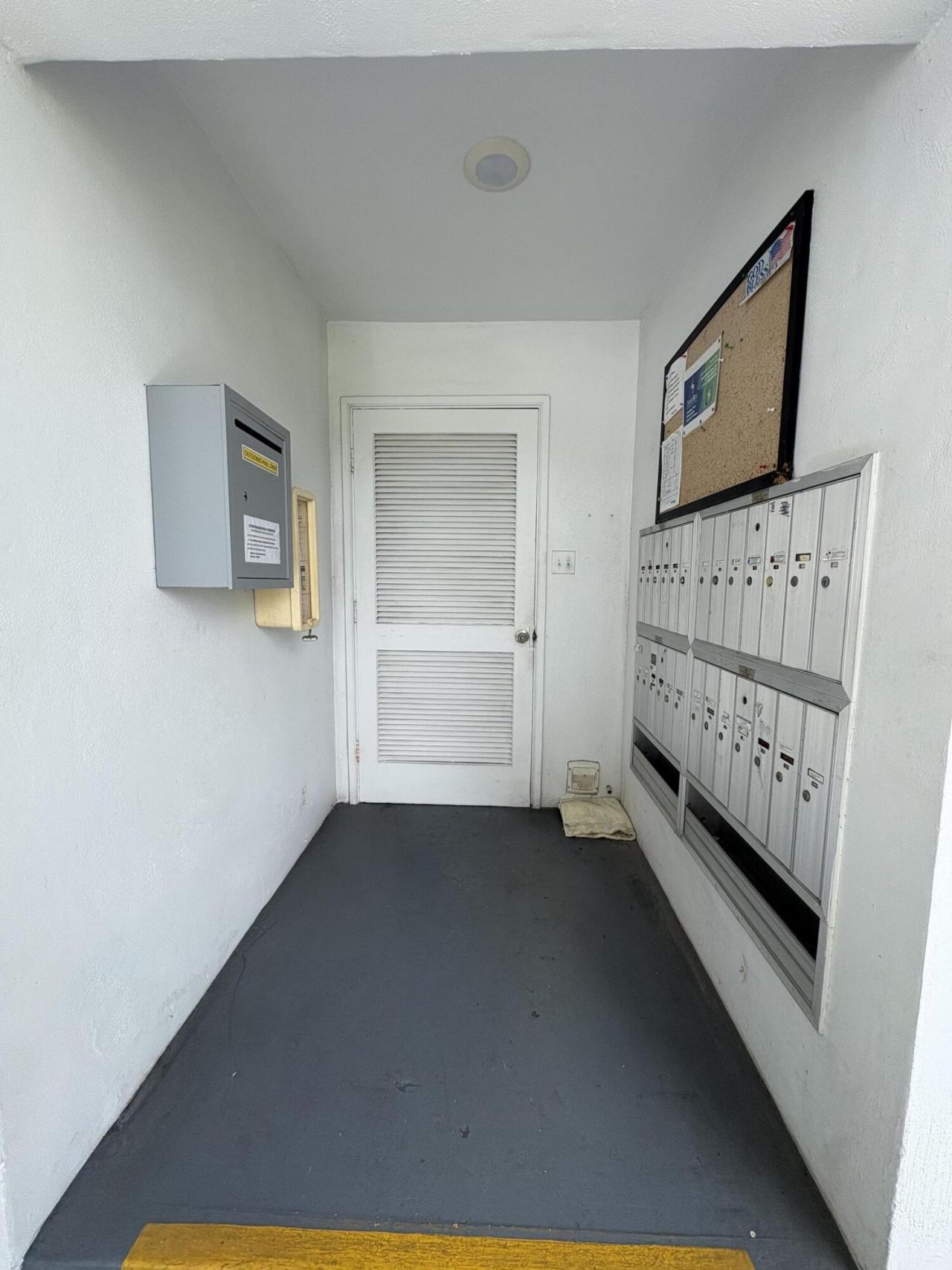 175 Bedford, Unit G, West Palm Beach, FL 33417 Photo