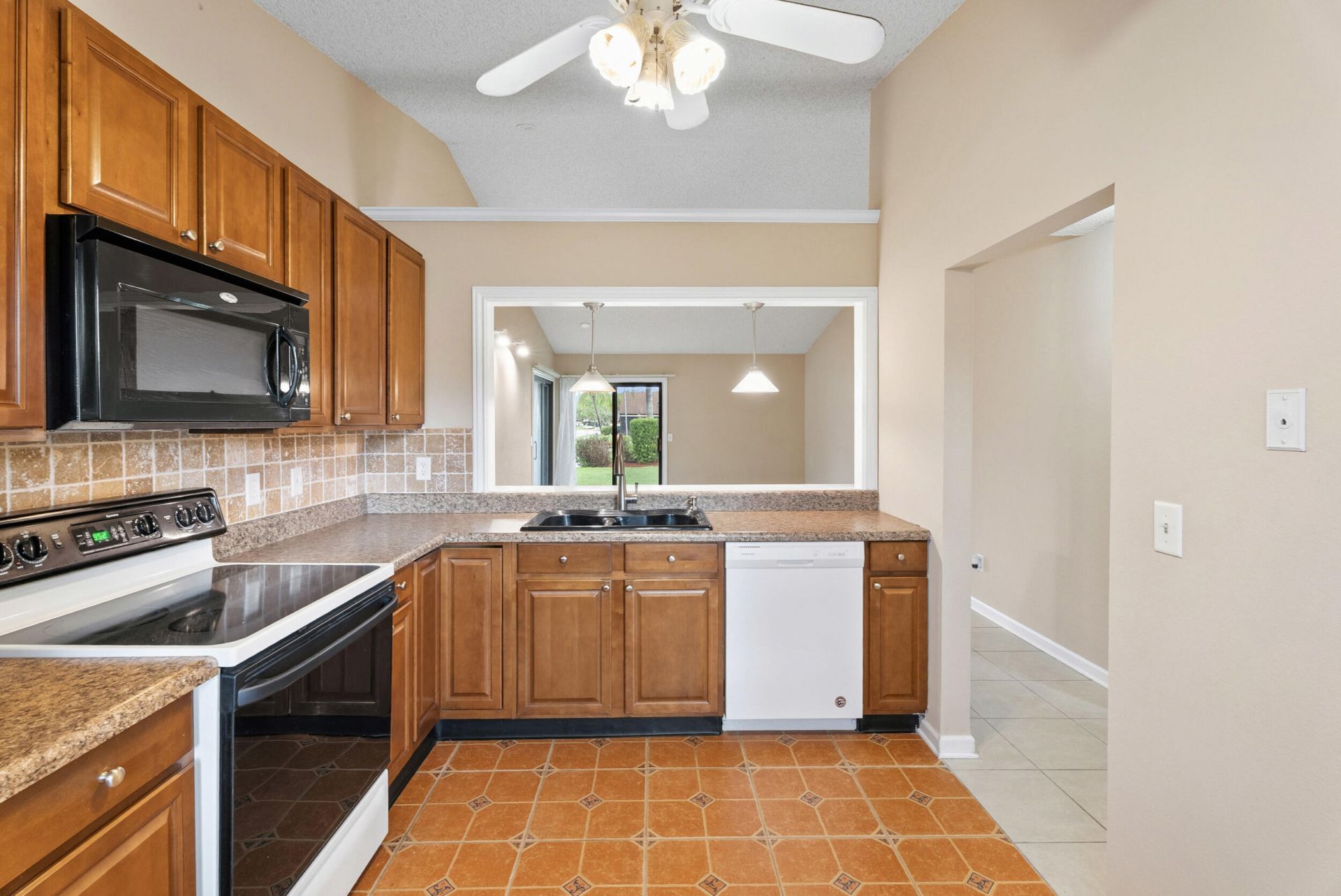2242 SE Breckenridge Circle, Port Saint Lucie, FL 34952 Photo