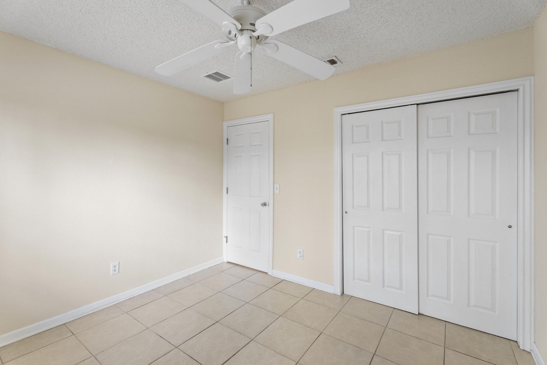2242 SE Breckenridge Circle, Port Saint Lucie, FL 34952 Photo