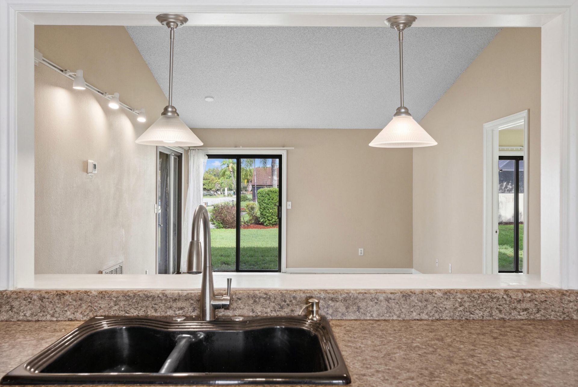 2242 SE Breckenridge Circle, Port Saint Lucie, FL 34952 Photo