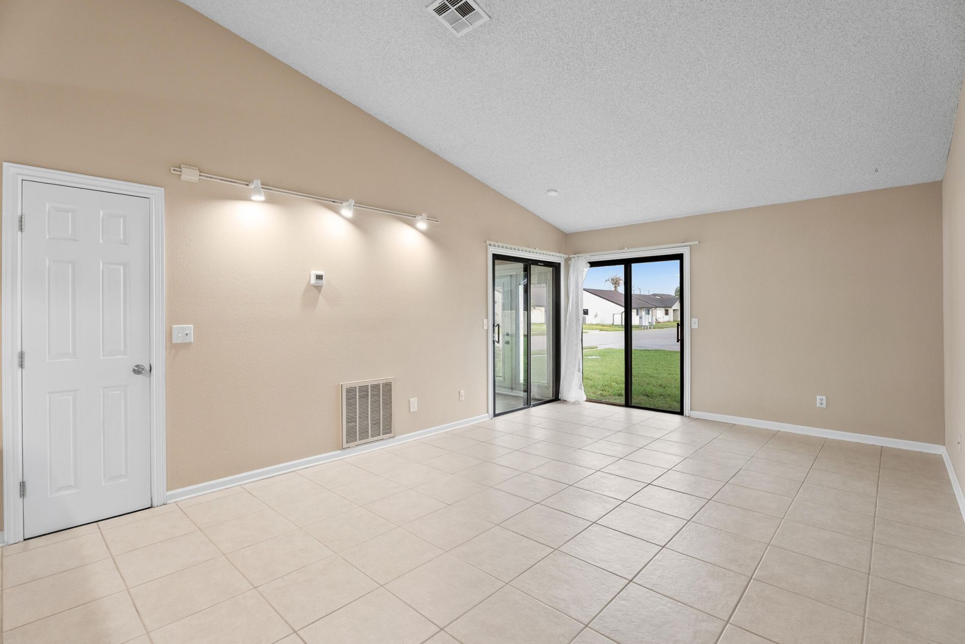 2242 SE Breckenridge Circle, Port Saint Lucie, FL 34952 Photo