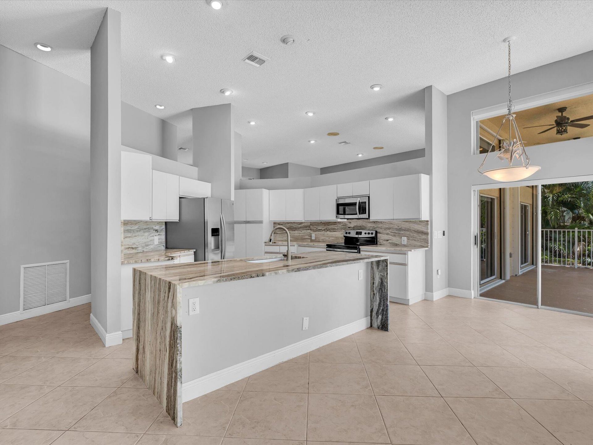 10434 NW 6th Court, Coral Springs, FL 33071 Photo