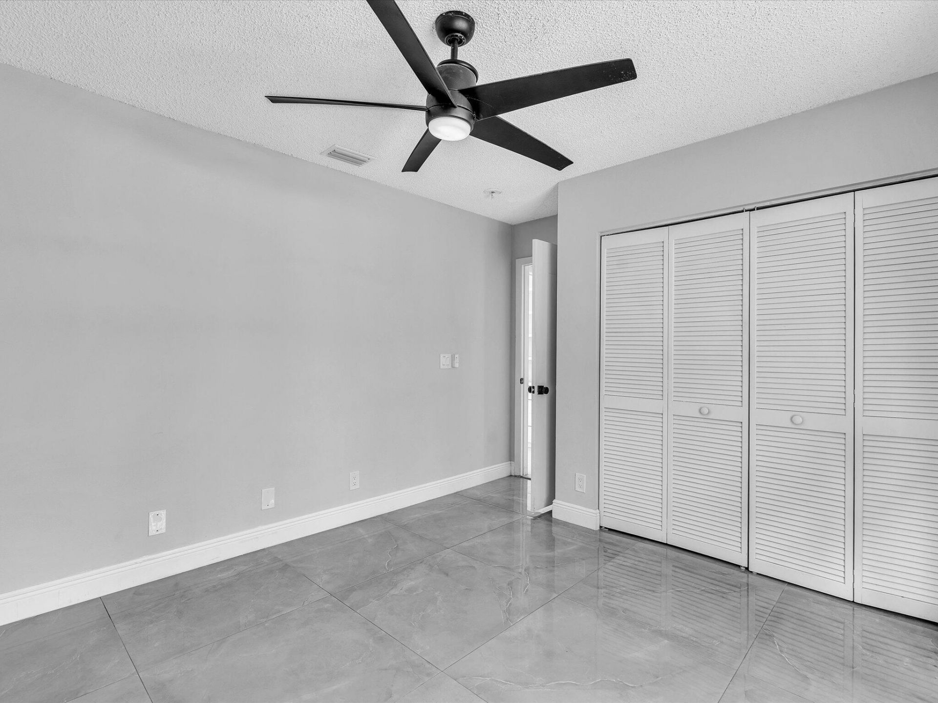 10434 NW 6th Court, Coral Springs, FL 33071 Photo