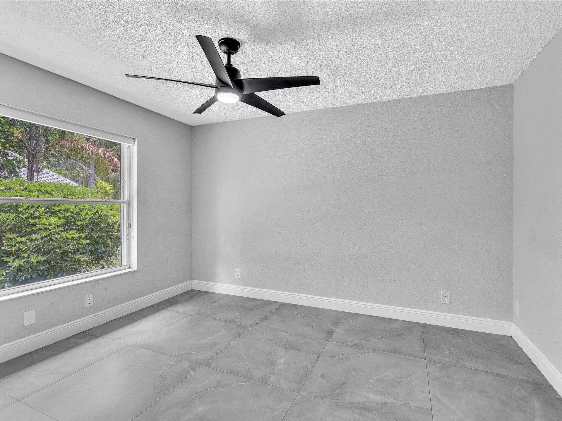 10434 NW 6th Court, Coral Springs, FL 33071 Photo