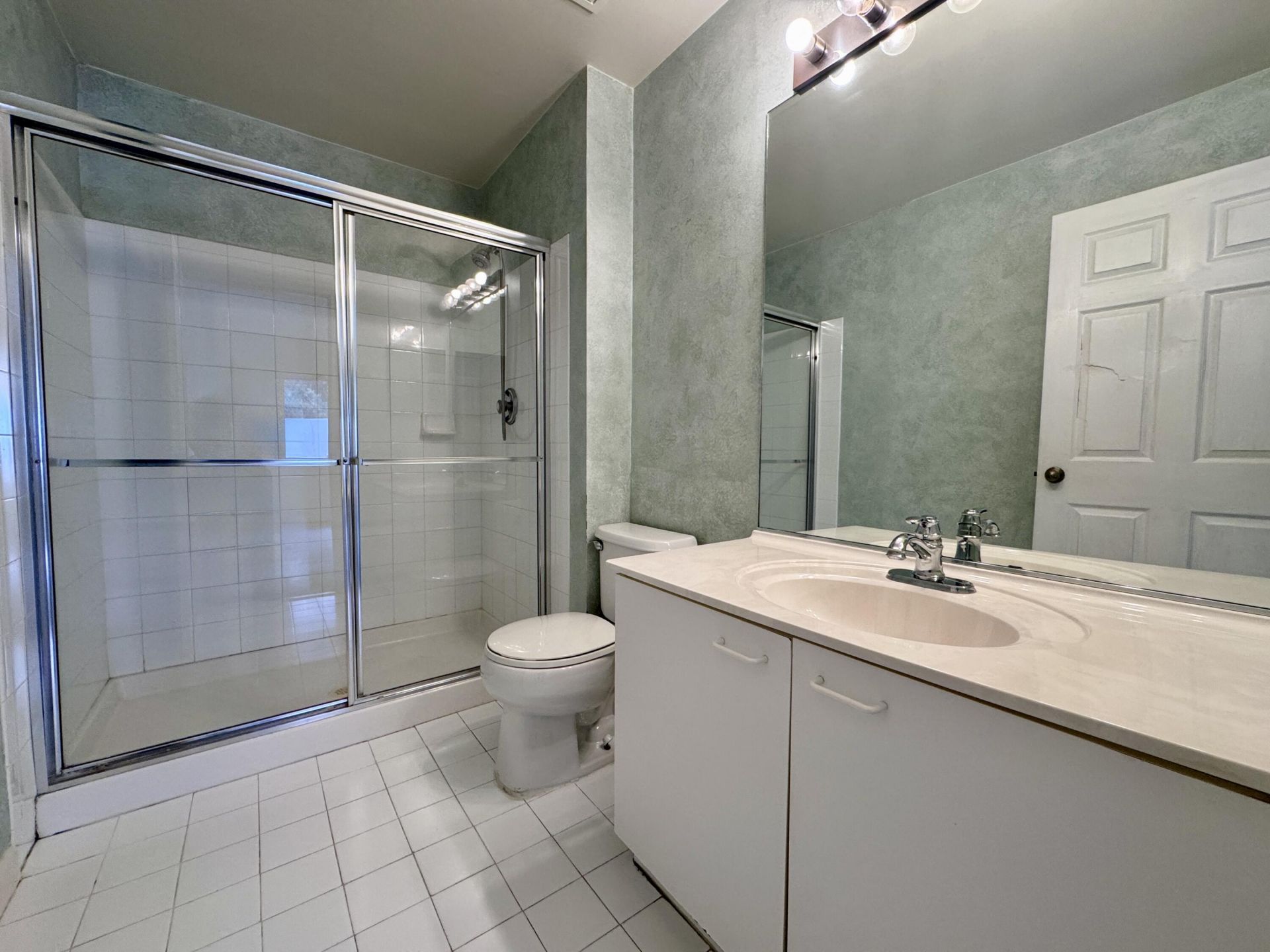 4989 SW 32nd Terrace, Dania Beach, FL 33312 Photo
