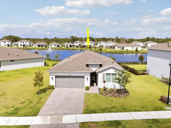 5783 SE Skyblue Circle, Stuart, FL 34997