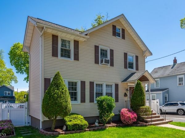 690 Garden St, Maywood, NJ 07607