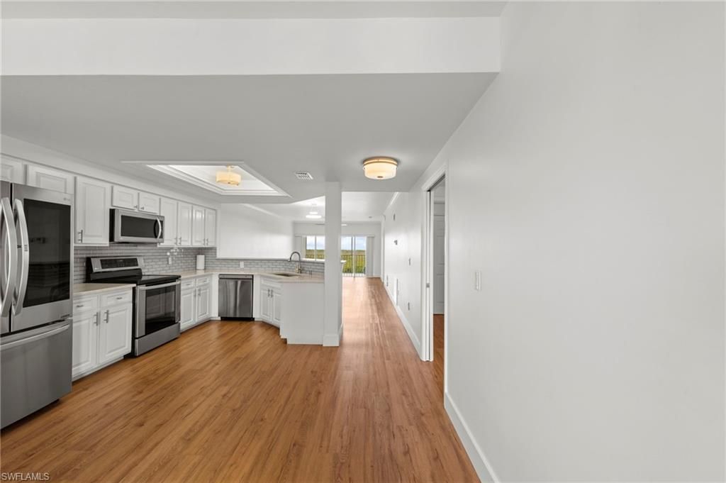 13105 Vanderbilt Dr, Unit 502, Naples, FL 34110 Photo