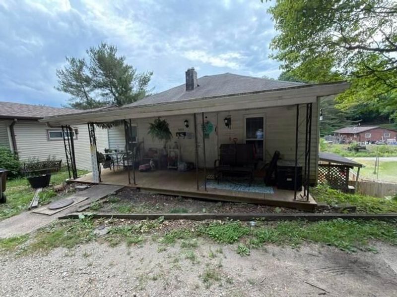 685 N Walnut Street , Logan, OH 43138 Photo 1