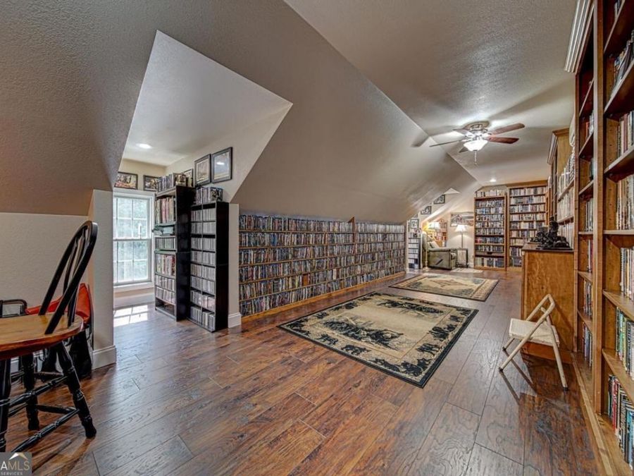 Property Image 36