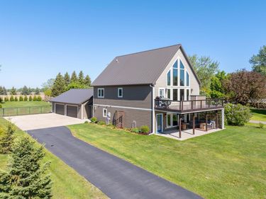 1120 Park Road, Madison Lake, MN 56063