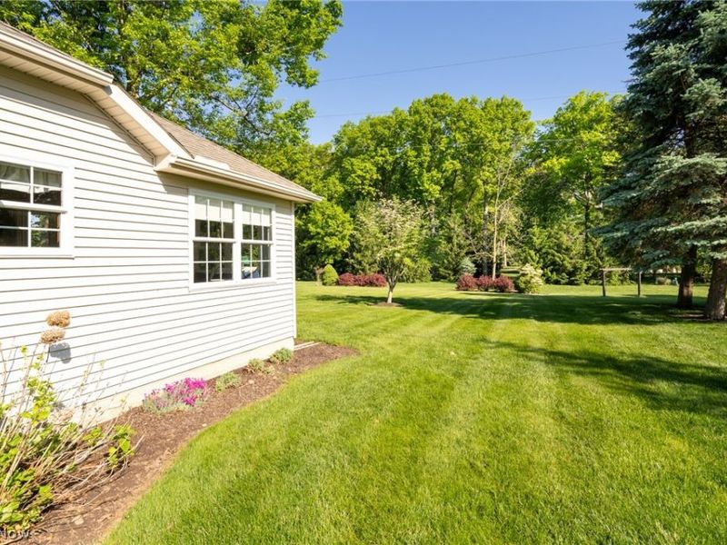 987 W Martin Avenue, Amherst, OH 44001 Photo 38