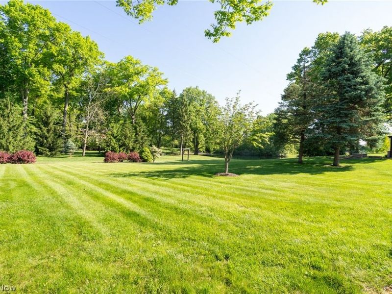 987 W Martin Avenue, Amherst, OH 44001 Photo 41