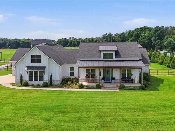 13885 N Mount Olive Road , Gravette, AR 72736
