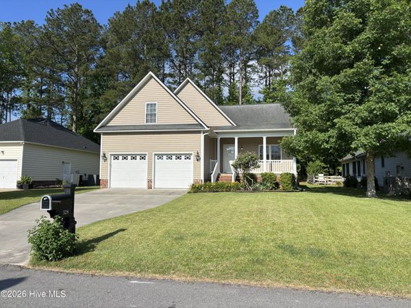 328 Lakemere Drive, New Bern, NC 28562