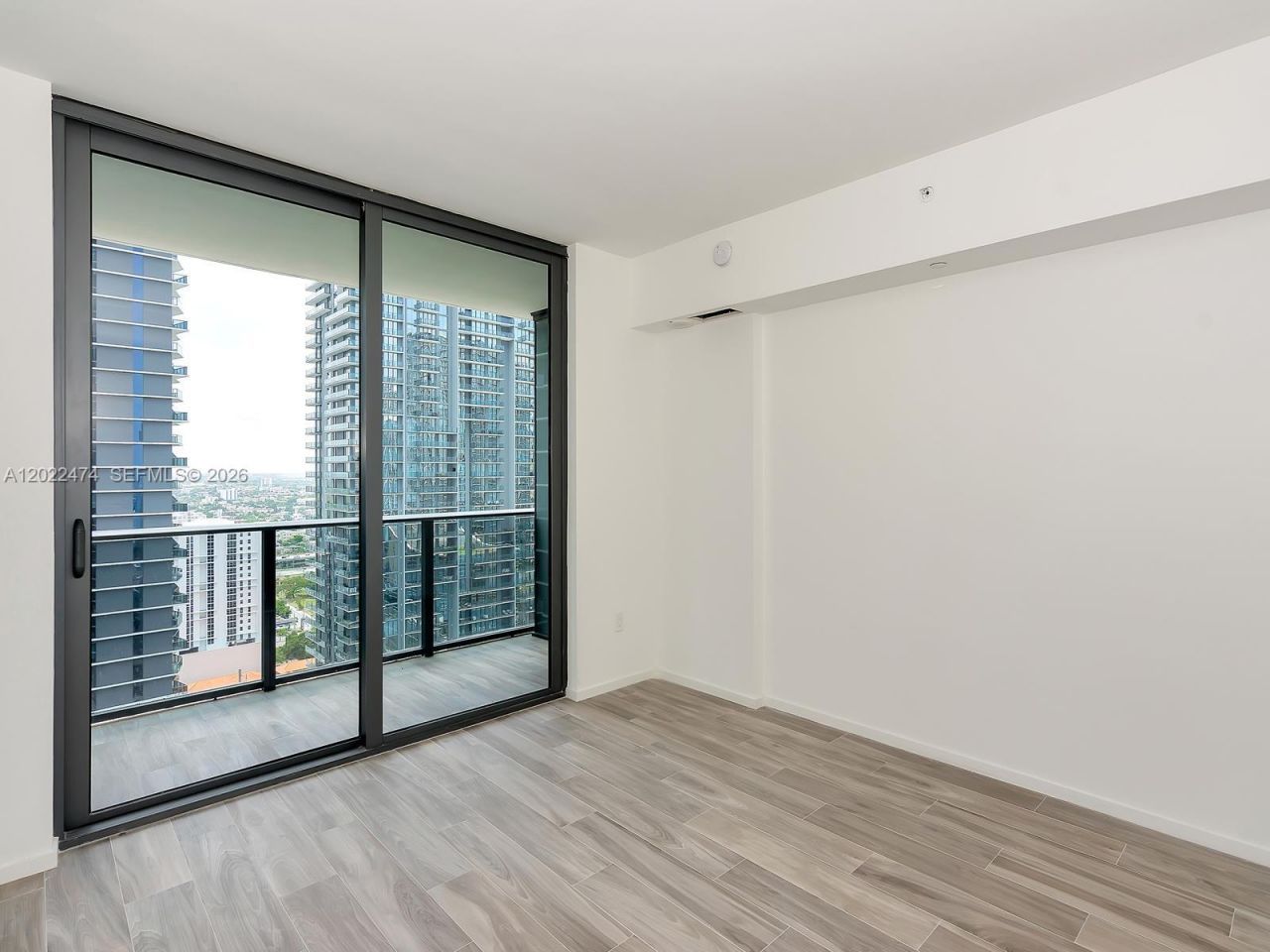 801 S Miami Ave , Unit 2310, Miami, FL 33131 Photo