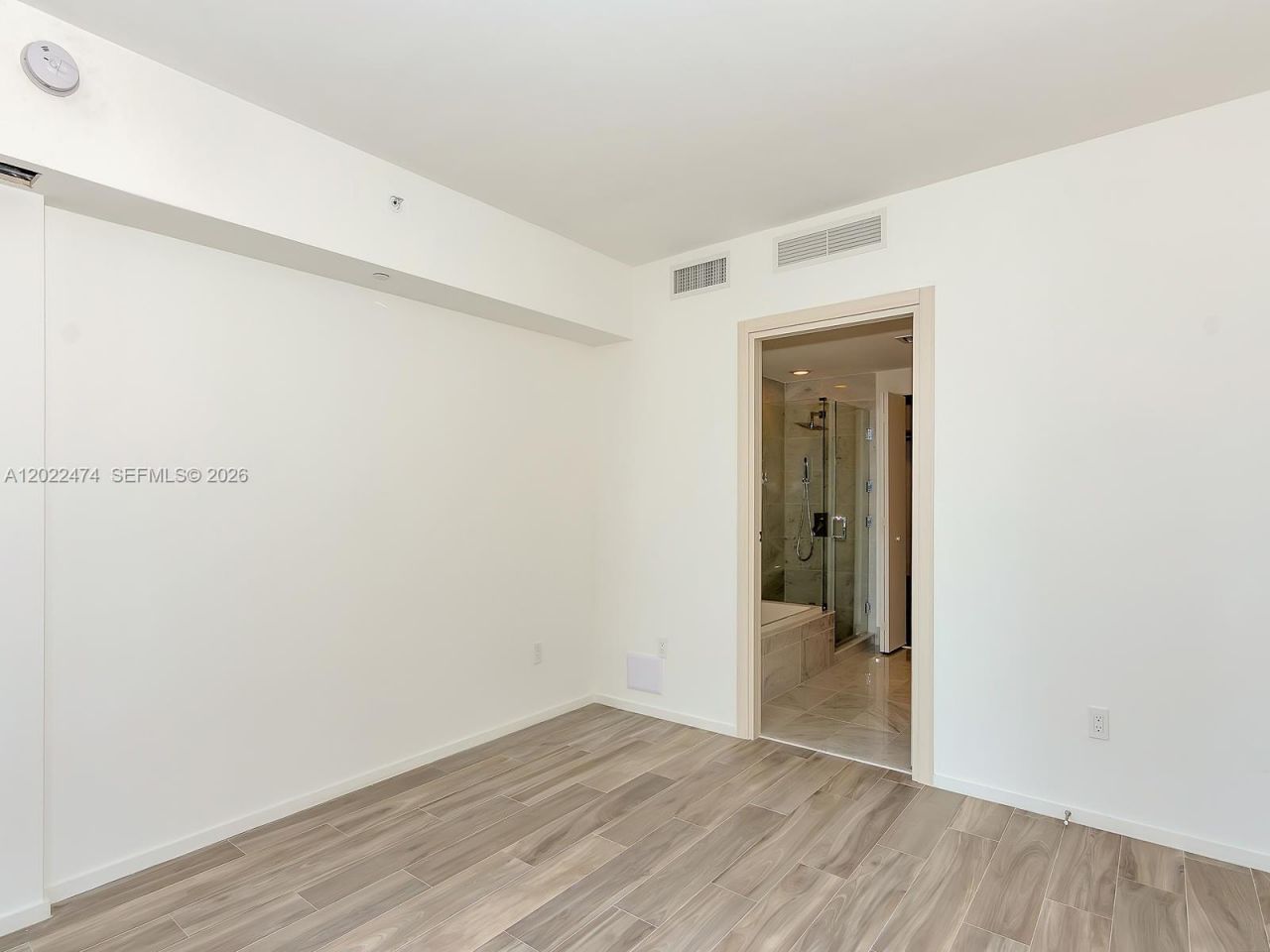 801 S Miami Ave , Unit 2310, Miami, FL 33131 Photo