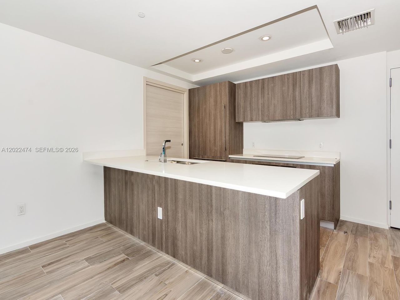 801 S Miami Ave , Unit 2310, Miami, FL 33131 Photo