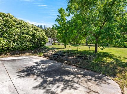13806 Torrey Pines Dr, Auburn, CA 95602 Photo