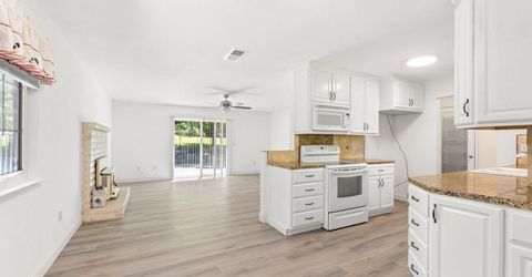 13806 Torrey Pines Dr, Auburn, CA 95602 Photo
