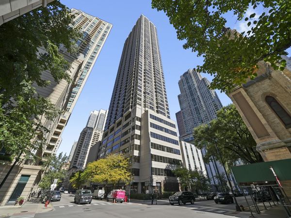 30 E Huron Street , Unit 3506, Chicago, IL 60611