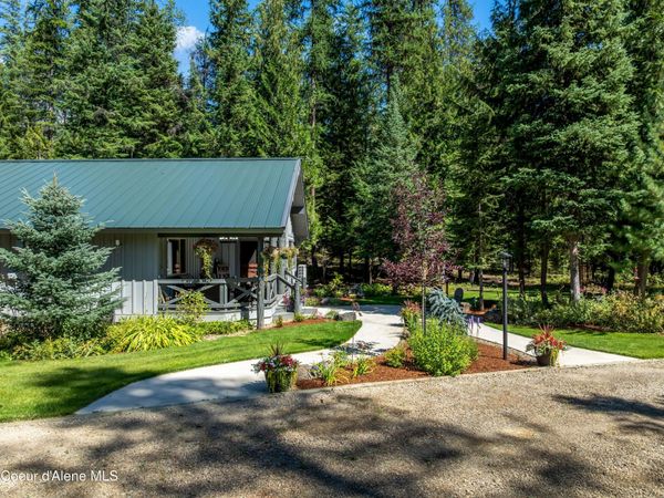 2158 Reeder Creek RD , Nordman, ID 83848