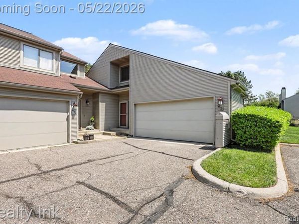 670 Camden Court, Rochester Hills, MI 48307