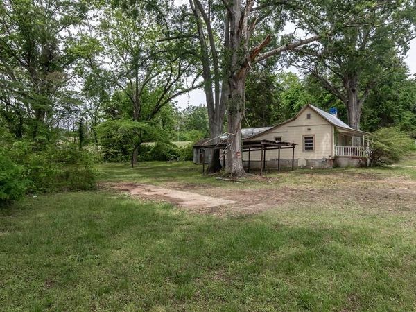 109 Griffin Street, Water Valley, MS 38965