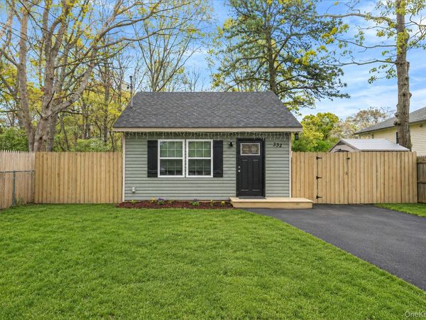 332 Commack Road , Shirley, NY 11967